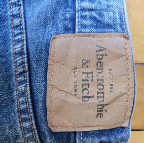 Abercrombie Jeans - Picture 4 of 4